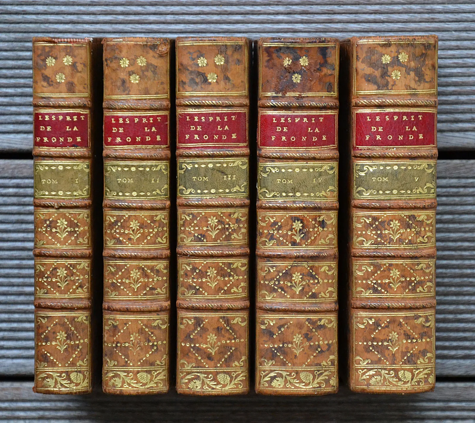 L’esprit de la Fronde, ou histoire politique et militaire des troubles de France pendant la minorité de Louis XIV (1/12) — MAILLY (Jean-Baptiste), 1772 — Histoire