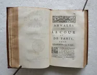 Annales de la cour et de Paris, pour les années 1697 & 1698 (8/12) — [COURTILZ de SANDRAS (Gatien de)], 1697 — Histoire