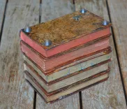 Boire un petit coup / Thorens / Switzerland (3/6) — [CAVE À LIQUEUR] — Livres-objets / Minuscules