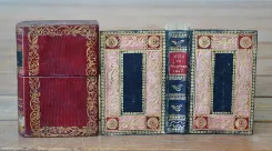 Calendario manual y guia de forasteros en Madrid para el año de 1827 (2/11) — [CALENDARIO MANUAL], 1827 — Belles reliures