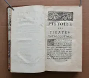 Histoire des avanturiers flibustiers qui se sont signalez dans les Indes. (13/13) — OEXMELIN (Alexandre-Olivier) / RAVENEAU de LUSSAN / Capitaine Charles JOHNSON [pseudonyme de Daniel Defoë], 1744 — Voyages