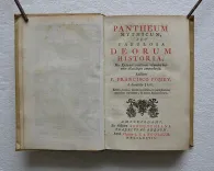 Pantheum mythicum, seu fabulosa deorum historia (3/11) — POMEY (François-Antoine), 1777 — Illustres anciens